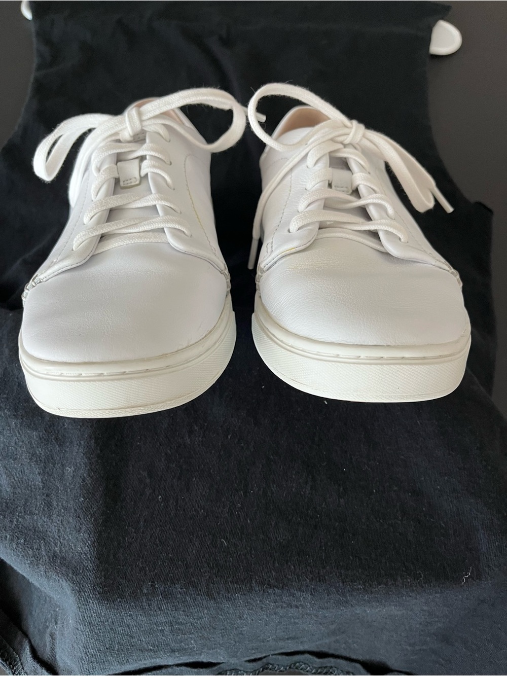 OluKai Pehuea Li ‘ILI Premium Island Inspired White Leather Sneakers Size 8 - Picture 3 of 12
